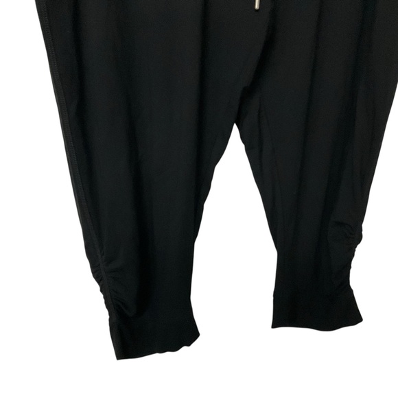 Liz Claiborne Black Pull-On Crop Joggers XL Women Lounge Casual Lightweight - Picture 5 of 7
